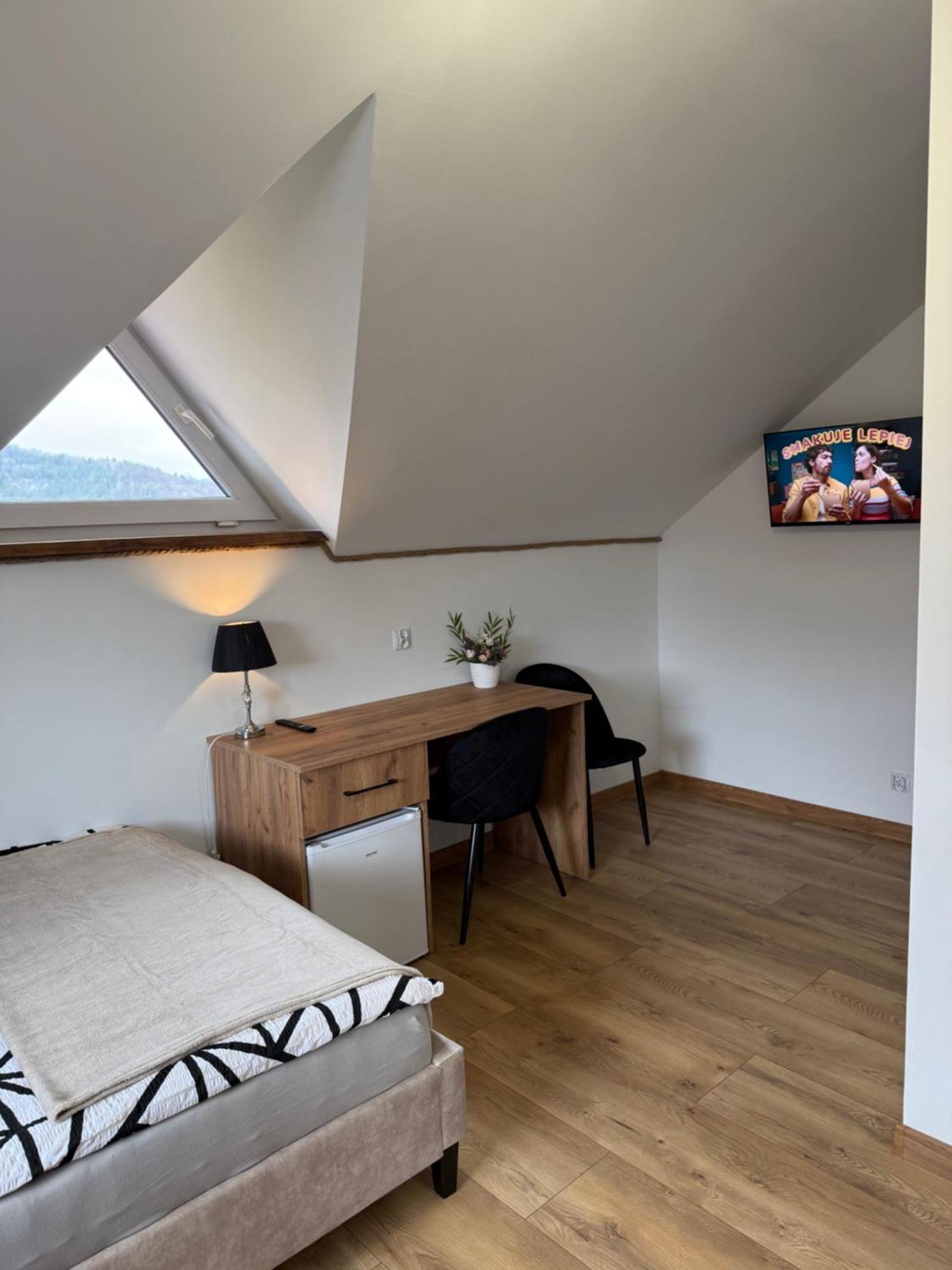 Apartment Z Tarasem I Klimatyzowane -drozdowka Solina