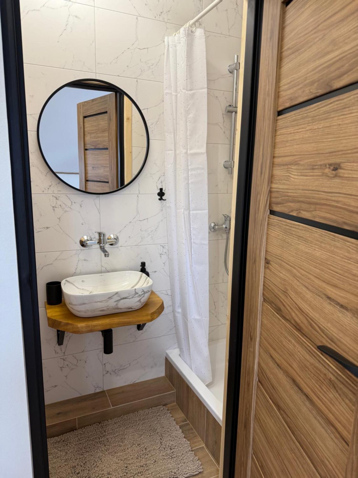 Z Tarasem I Klimatyzowane -drozdowka Solina Apartment